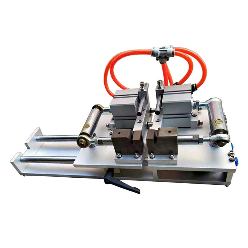 Perforateur de boîte rigide